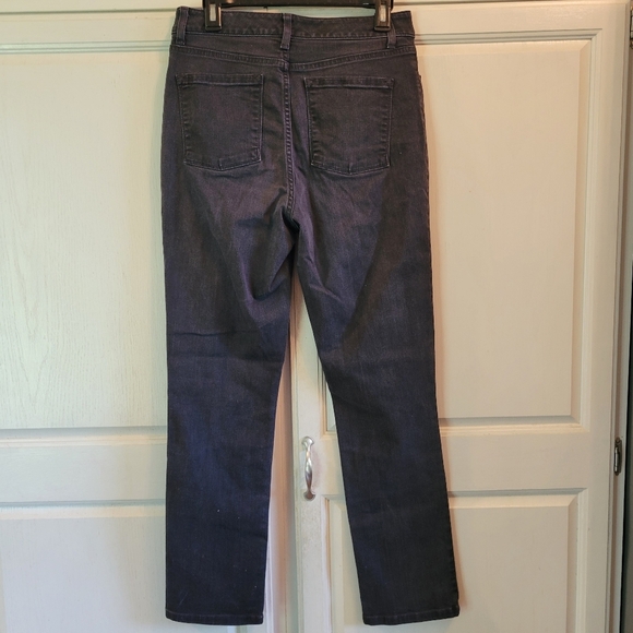 L L. Bean Classic Fit Straight Leg Black Denim Jean Pants - Picture 2 of 7